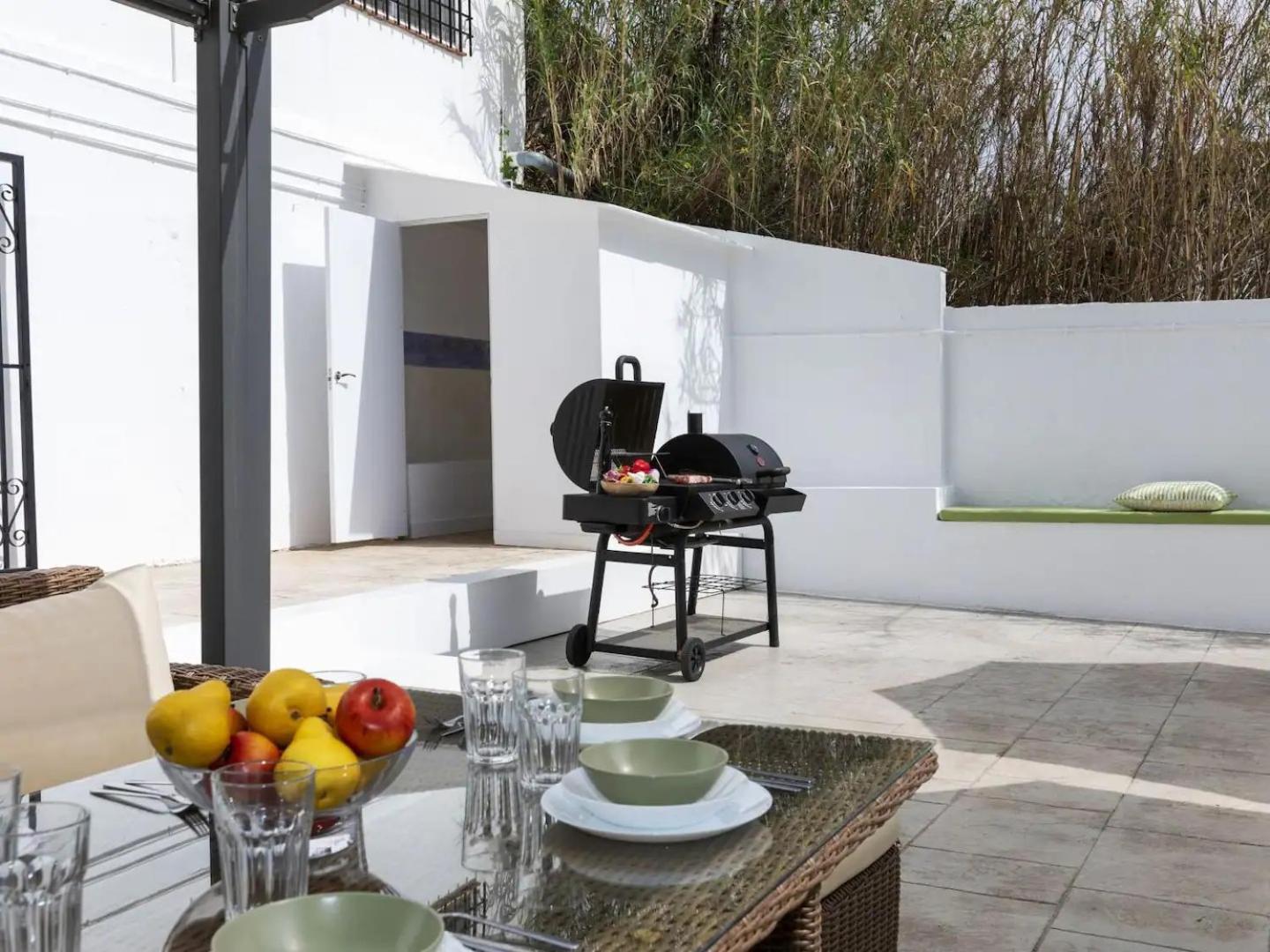 Casa Canyet Con Piscina A Un Paso De Barcelona Y La Playa Badalona Exterior photo